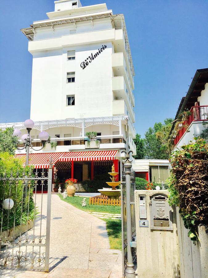 Hotel De Amicis Riccione Exterior foto